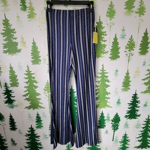 Forever 21 Flare Striped Strech Pants